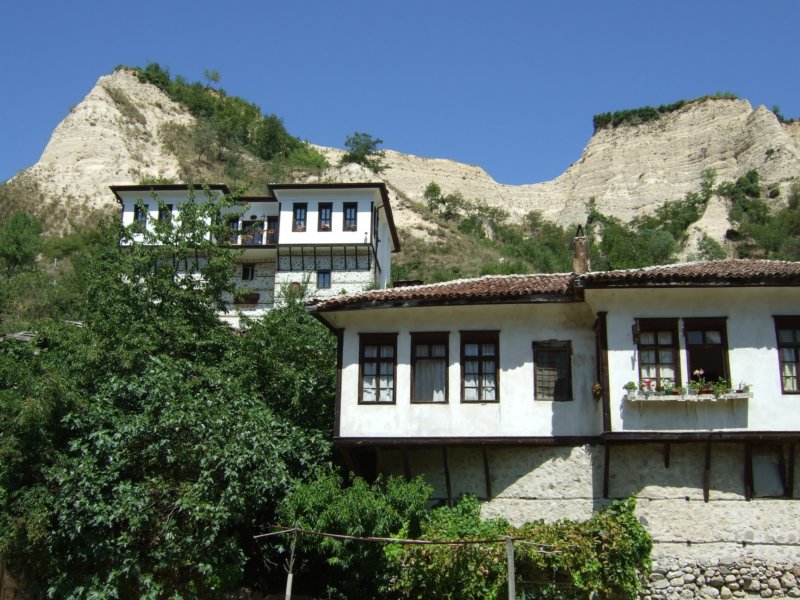melnik.jpg